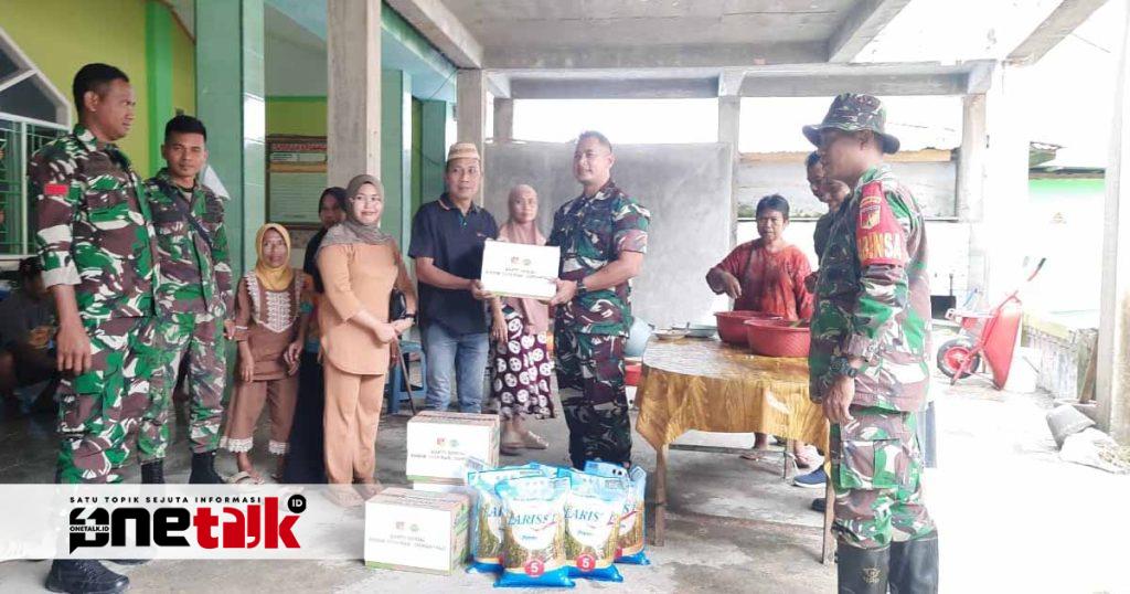 Kodim 1315/Kabupaten Gorontalo Salurkan Sembako untuk Korban Banjir di Dua Desa