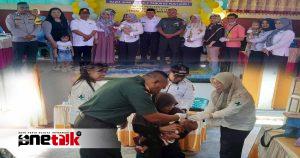 Danramil 1314-01/Kwandang Dampingi Pj. Bupati Gorut Sosialisasikan PIN Polio di Desa Mootinelo