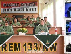 Ketua Persit KCK Korem 133 Antusias Ikuti Kartika Podcast: Kupas Tuntas Buku Suluh demi Peningkatan Kesejahteraan Keluarga TNI AD